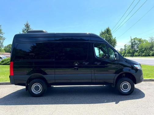 2019 Mercedes-Benz Sprinter 2500 High Roof