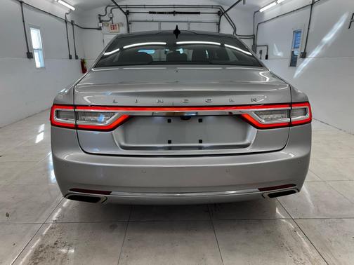 2020 Lincoln Continental Reserve