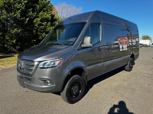 2024 Mercedes-Benz Sprinter 2500 Standard Roof