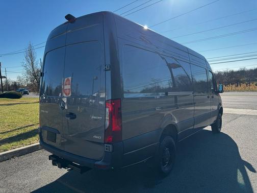 2024 Mercedes-Benz Sprinter 2500 Standard Roof
