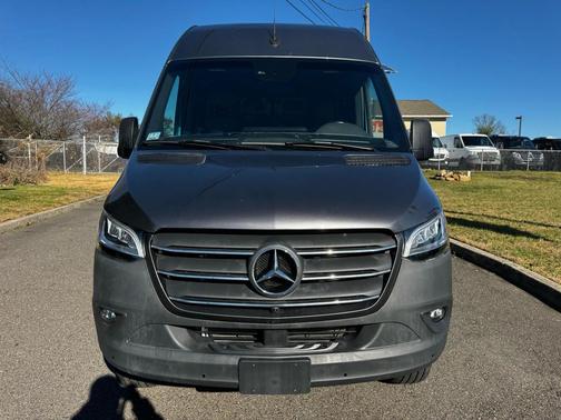 2024 Mercedes-Benz Sprinter 2500 Standard Roof