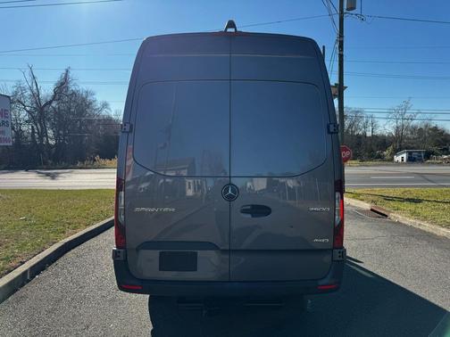 2024 Mercedes-Benz Sprinter 2500 Standard Roof