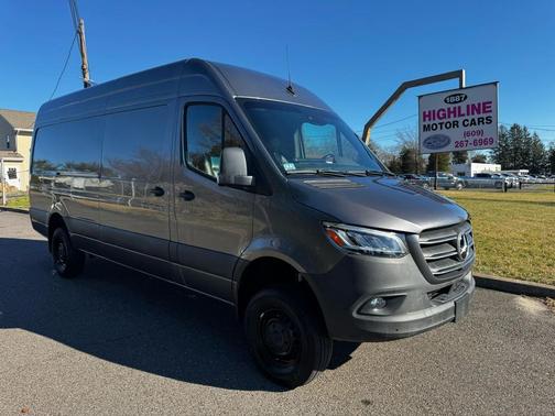 2024 Mercedes-Benz Sprinter 2500 Standard Roof