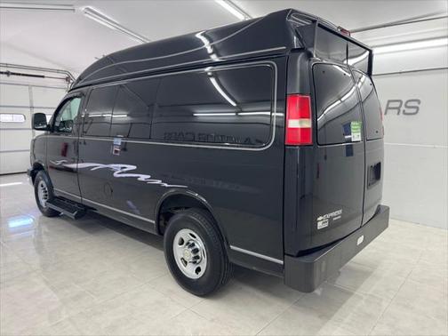 2014 Chevrolet Express 2500 LT