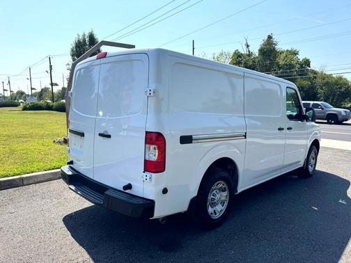 2021 Nissan NV Cargo NV1500 SV V6