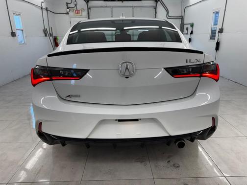2022 Acura ILX Base