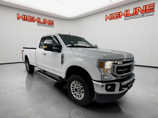 Oxford White 2021 Ford F-350 Lariat
