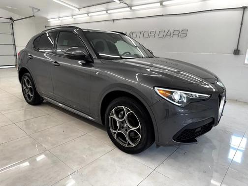 2022 Alfa Romeo Stelvio Ti