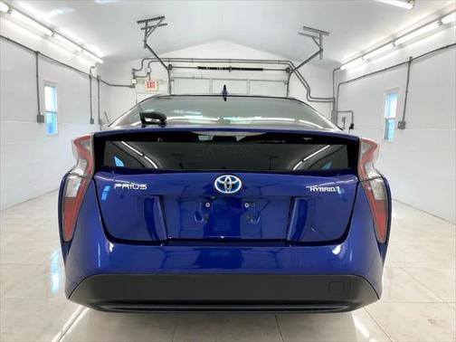 2016 Toyota Prius Two