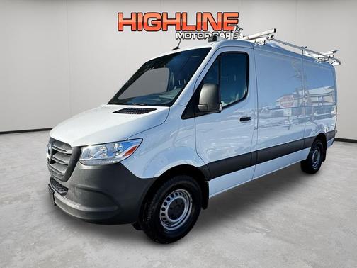 2021 Mercedes-Benz Sprinter 1500 Standard Roof I4