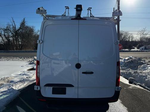 2021 Mercedes-Benz Sprinter 1500 Standard Roof I4