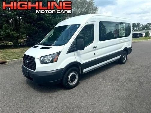 Oxford White 2017 Ford Transit-250 Base