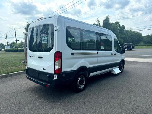 2017 Ford Transit-250 Base