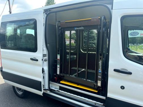 2017 Ford Transit-250 Base