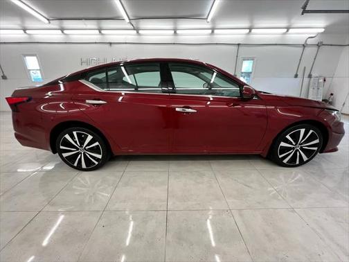 2021 Nissan Altima Platinum Intelligent AWD