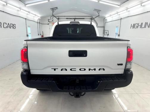 2022 Toyota Tacoma TRD Off Road