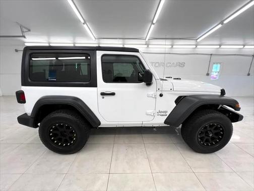 2020 Jeep Wrangler Sport