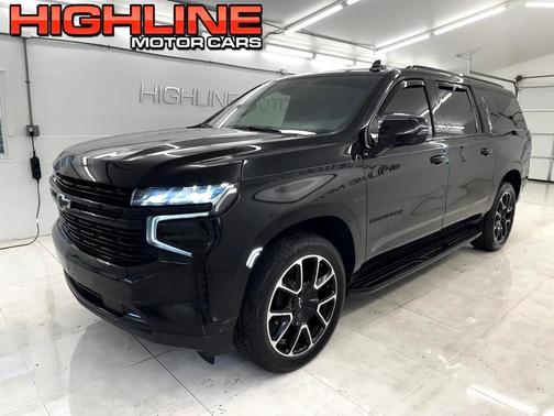 2023 Chevrolet Suburban RST