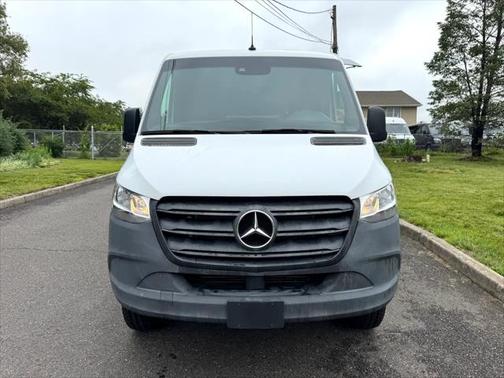 2019 Mercedes-Benz Sprinter 2500 Standard Roof