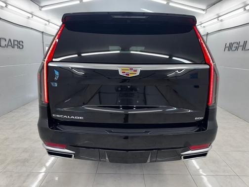 2022 Cadillac Escalade ESV Luxury
