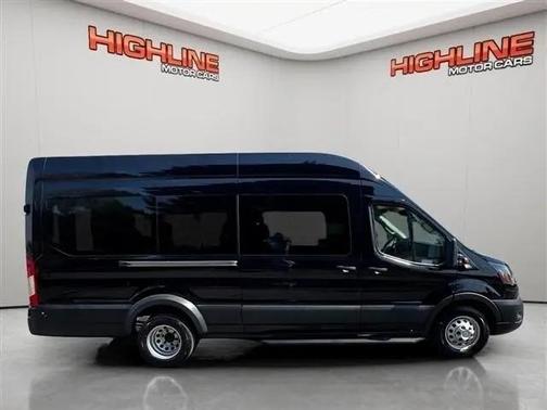 Agate Black Metallic 2022 Ford Transit-350 XL