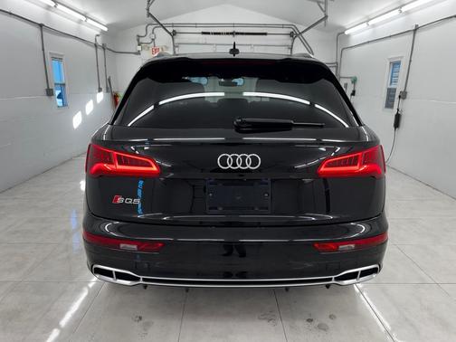 2020 Audi SQ5 3.0T Premium Plus