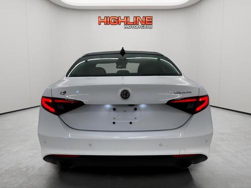 2023 Alfa Romeo Giulia Ti