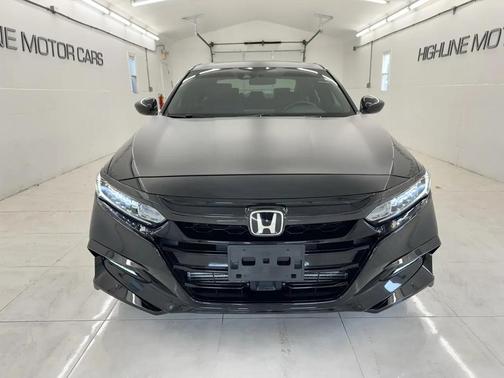 Crystal Black Pearl 2020 Honda Accord Sport 2.0T