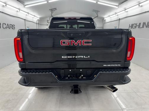 2020 GMC Sierra 2500 Denali