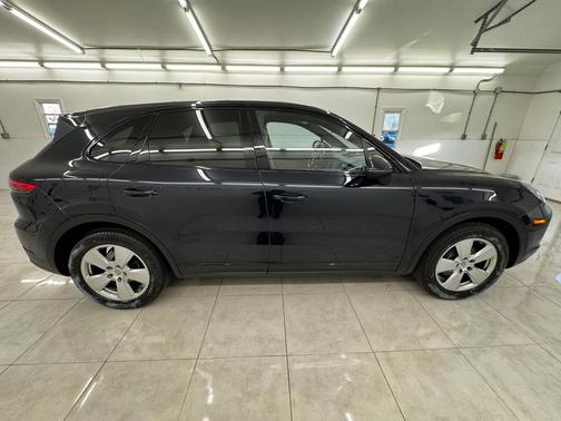 2020 Porsche Cayenne Cayenne