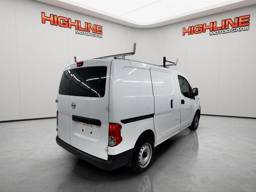 2017 Nissan NV200 S