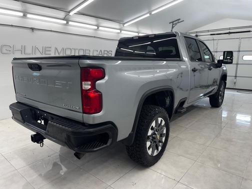 2024 Chevrolet Silverado 2500 Custom