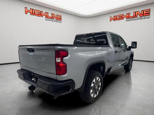 2024 Chevrolet Silverado 2500 Custom