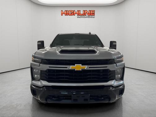 2024 Chevrolet Silverado 2500 Custom