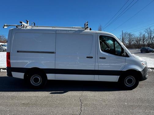 2021 Mercedes-Benz Sprinter 1500 Standard Roof I4