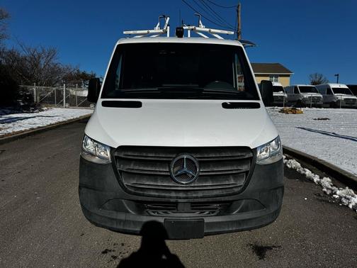 2021 Mercedes-Benz Sprinter 1500 Standard Roof I4