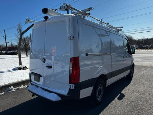 2021 Mercedes-Benz Sprinter 1500 Standard Roof I4