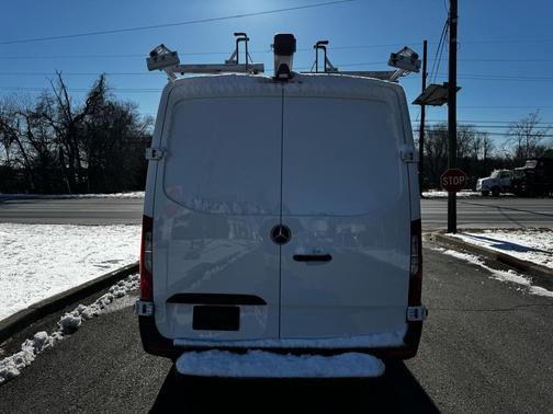 2021 Mercedes-Benz Sprinter 1500 Standard Roof I4