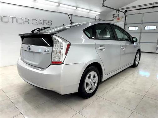 2010 Toyota Prius III