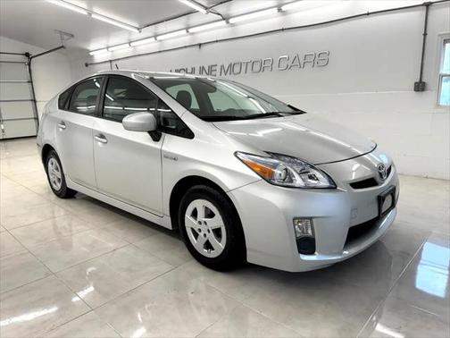 2010 Toyota Prius III