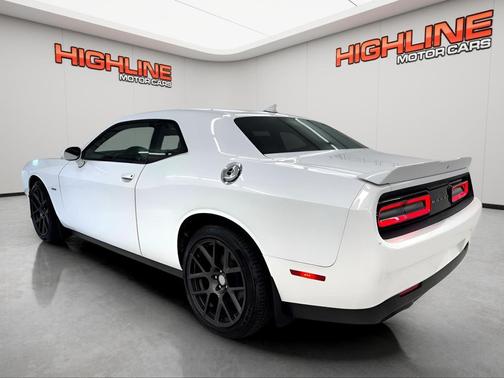 2016 Dodge Challenger R/T