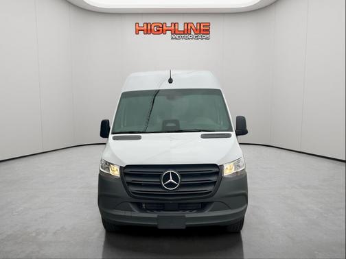 2025 Mercedes-Benz Sprinter 2500 High Roof