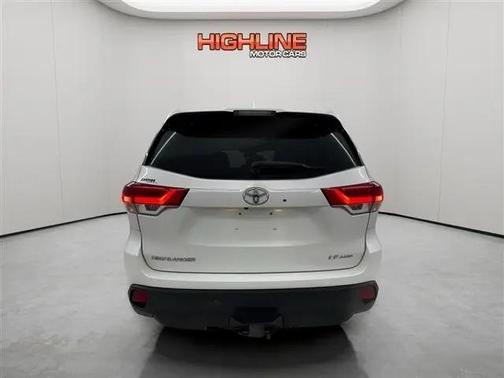 Blizzard Pearl 2018 Toyota Highlander LE Plus