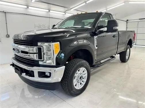 Shadow Black 2017 Ford F-250 XLT