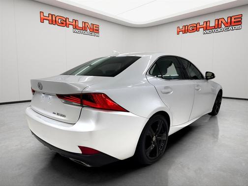 2019 Lexus IS 300 Base