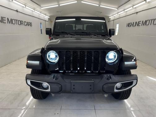 2021 Jeep Gladiator Sport S