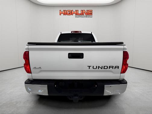 2018 Toyota Tundra SR5