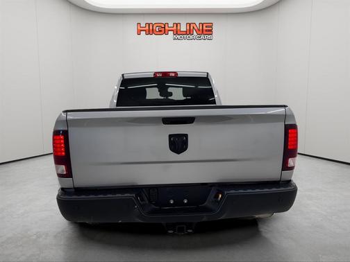 2022 RAM 1500 Classic Warlock Quad Cab 4x4 6'4' Box