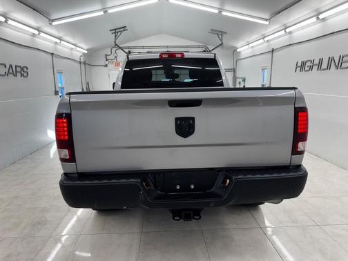 2022 RAM 1500 Classic Warlock Quad Cab 4x4 6'4' Box