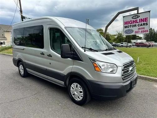 Ingot Silver Metallic 2018 Ford Transit-150 XLT